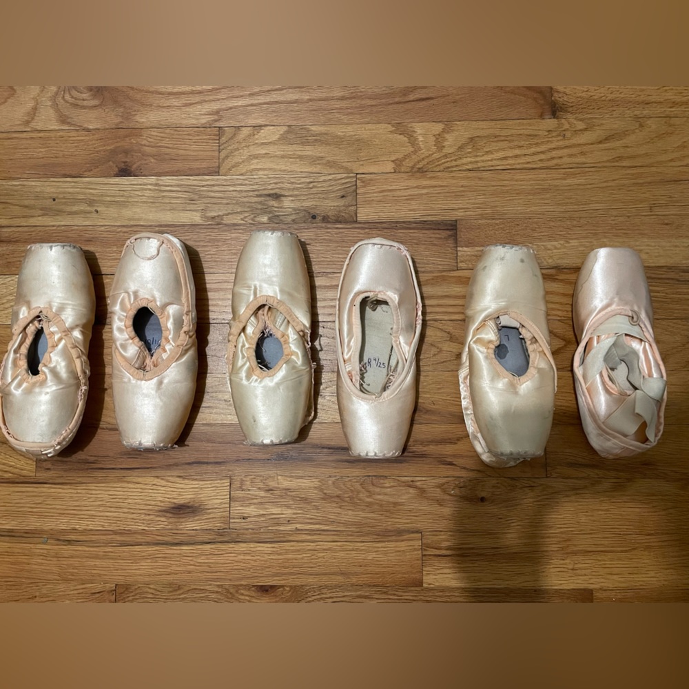 Pointe shoes - USED